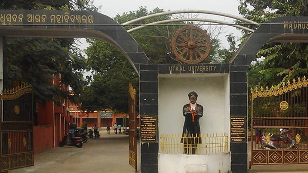 Madhusudan Law University: Introduction, Vision & Mission, Skill Development, University Highlights, University Ranking, Affiliations, Campus Life, Academic Programs, Admissions, Application Process, Placements, FAQs